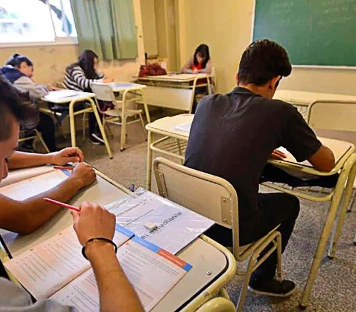 Exámenes previos agosto 2024